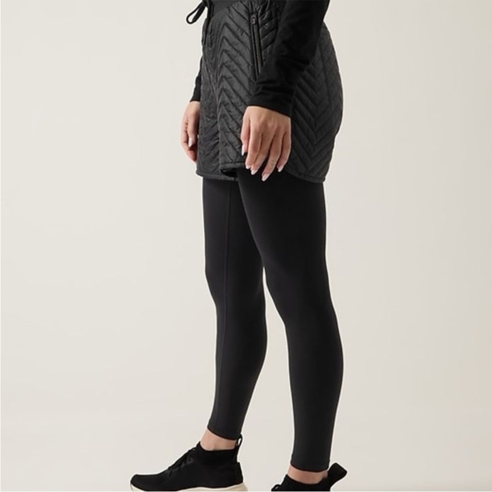 Athleta apres ski shorts, black, size 14